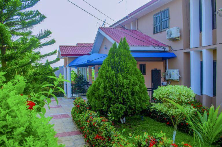 Kiverly Hotel Kumasi Extérieur photo